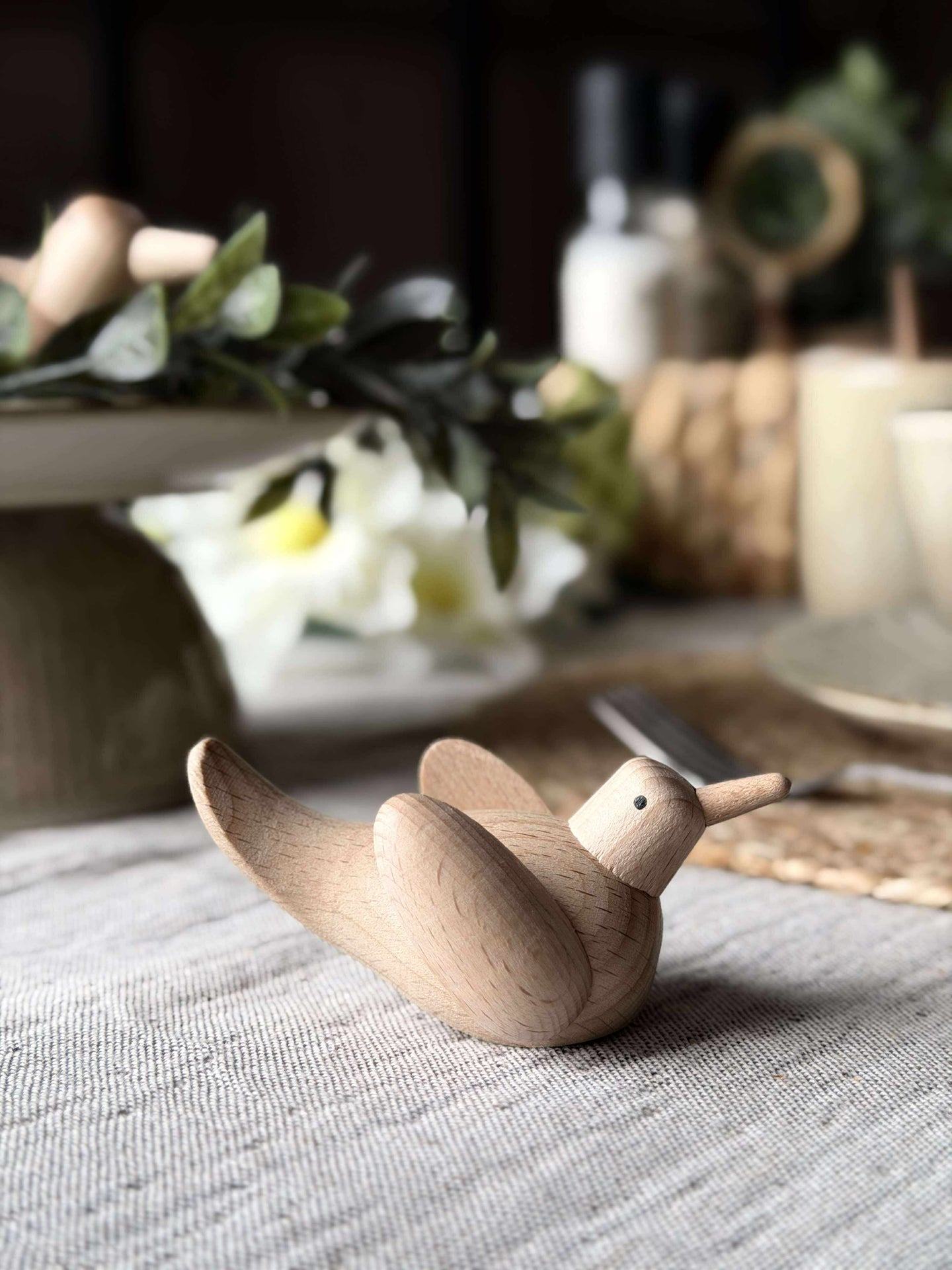 Liegender Vogel - Natur Buche Klein