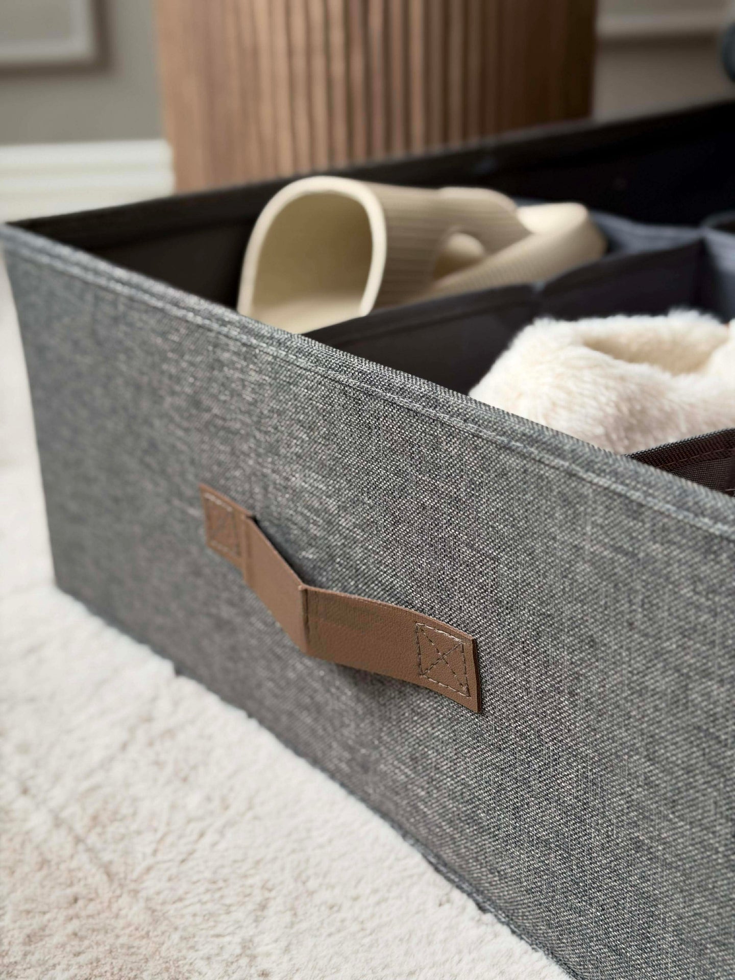 Aufbewahrungsbox RONJA mit Fächern