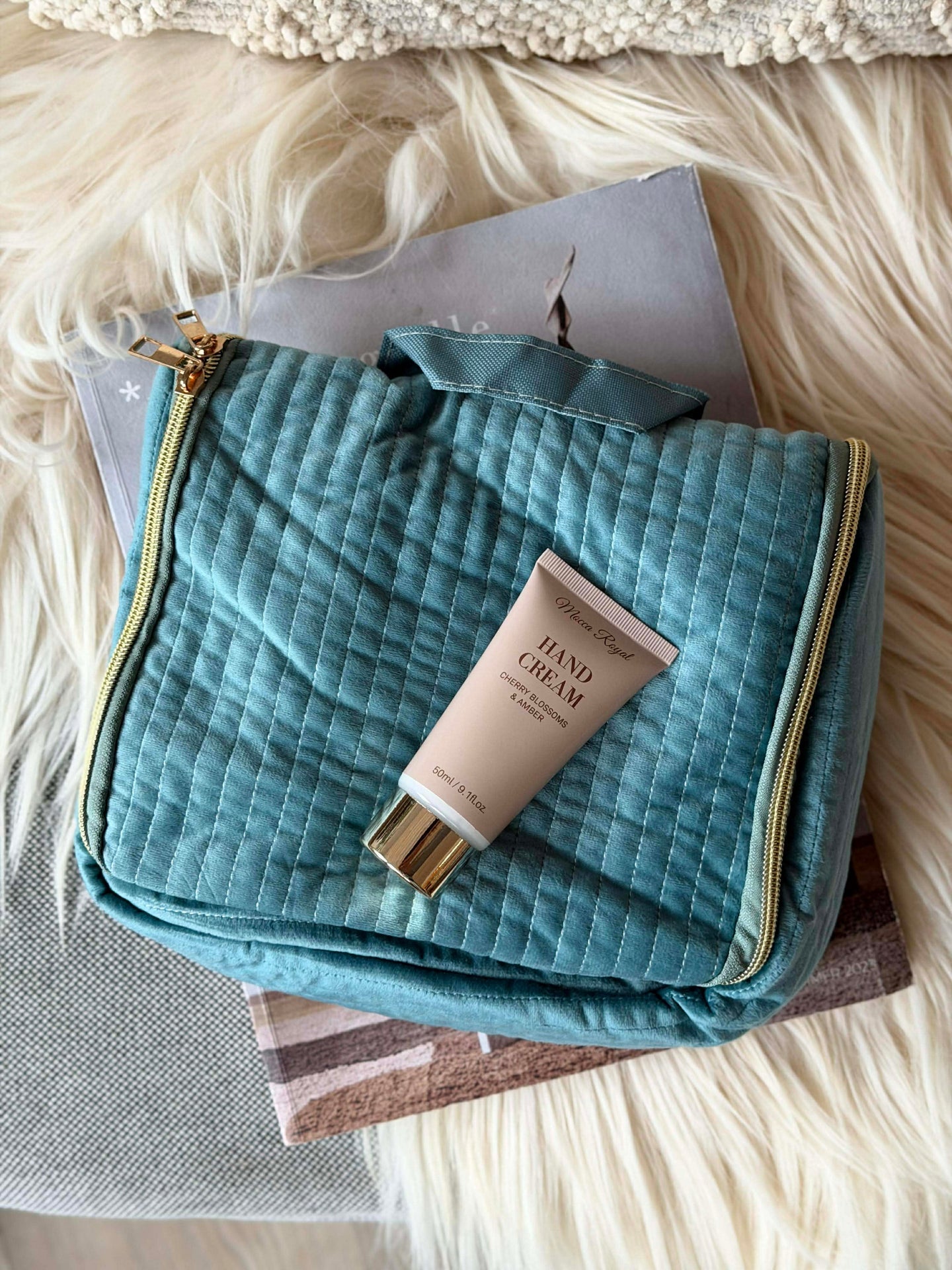 Kulturtasche Gia - Verschiedene Farben
