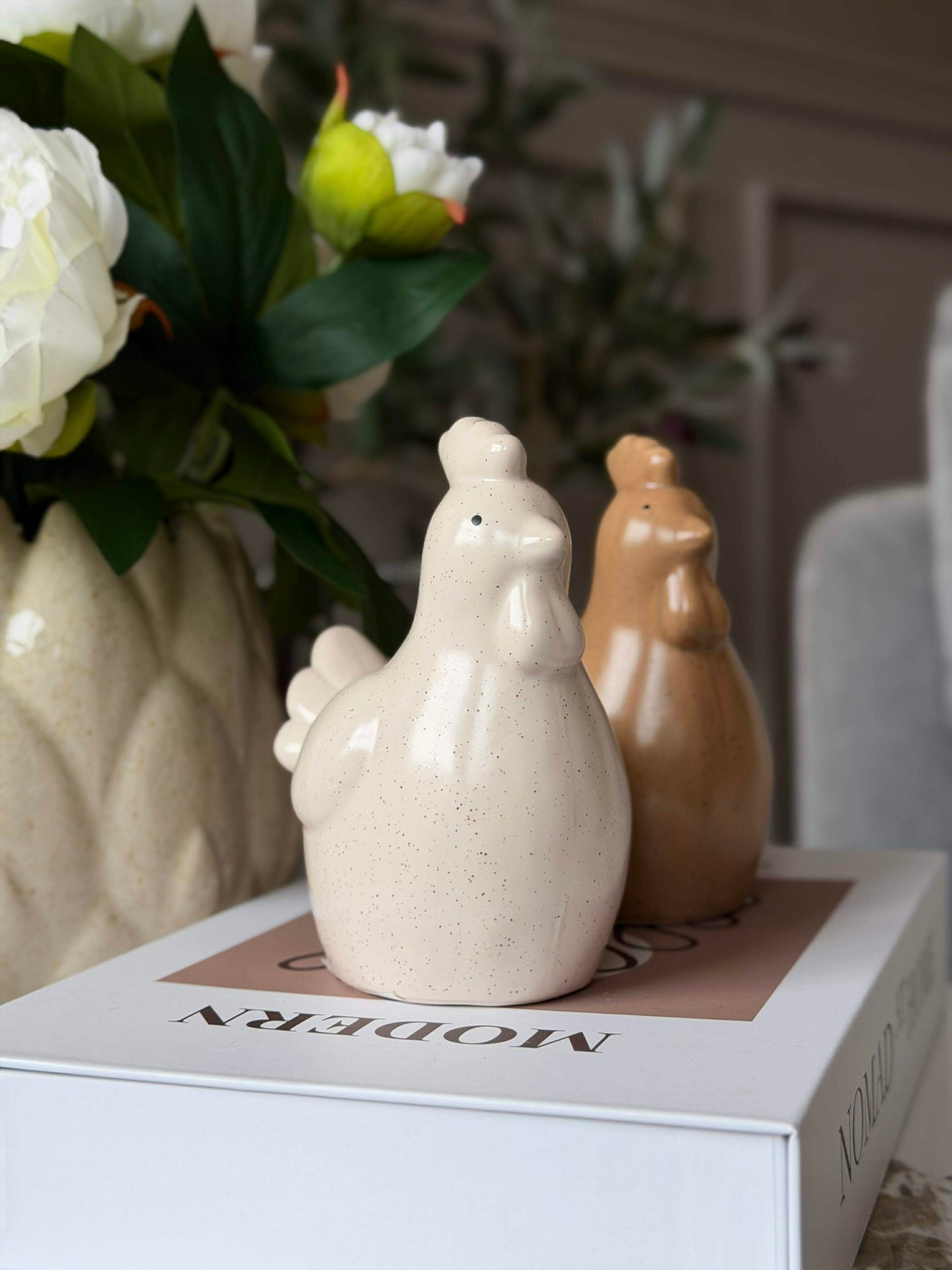 Henne - Weiß oder Beige