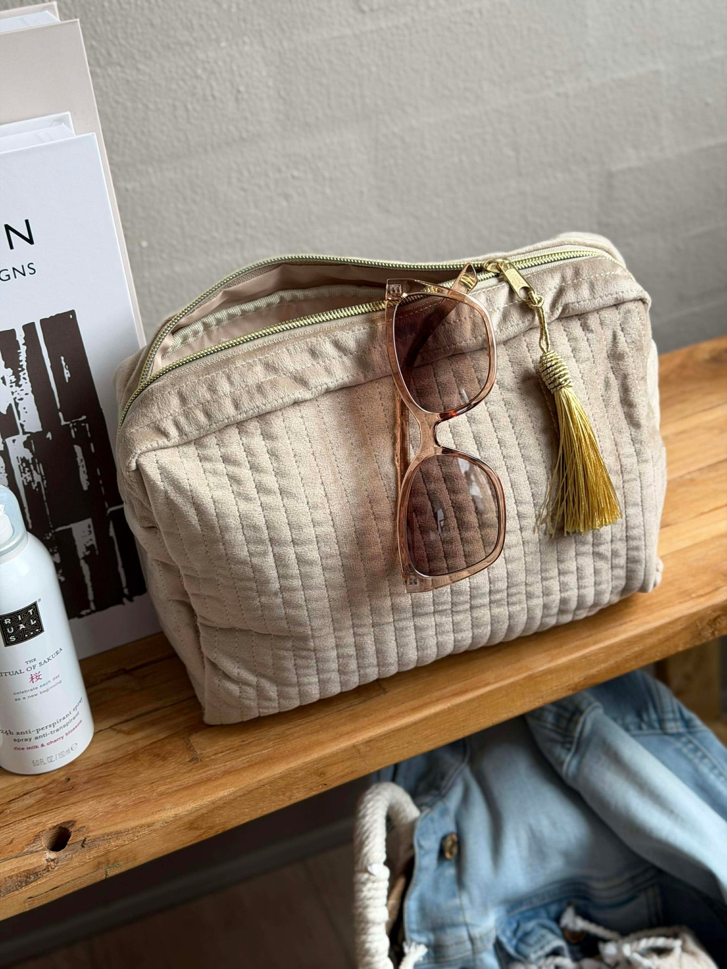 Kulturtasche Gia - Verschiedene Farben