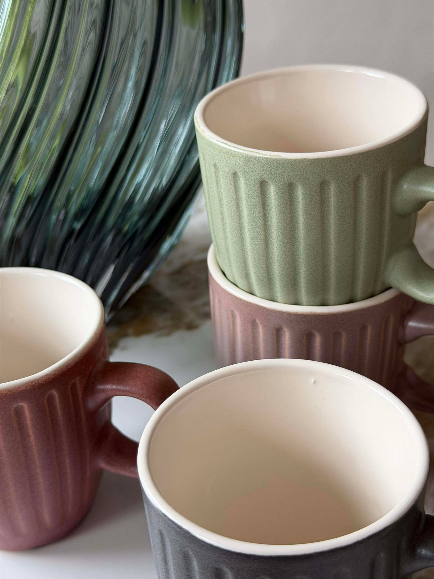 Becher in gemischten Farben - 4 Stk.
