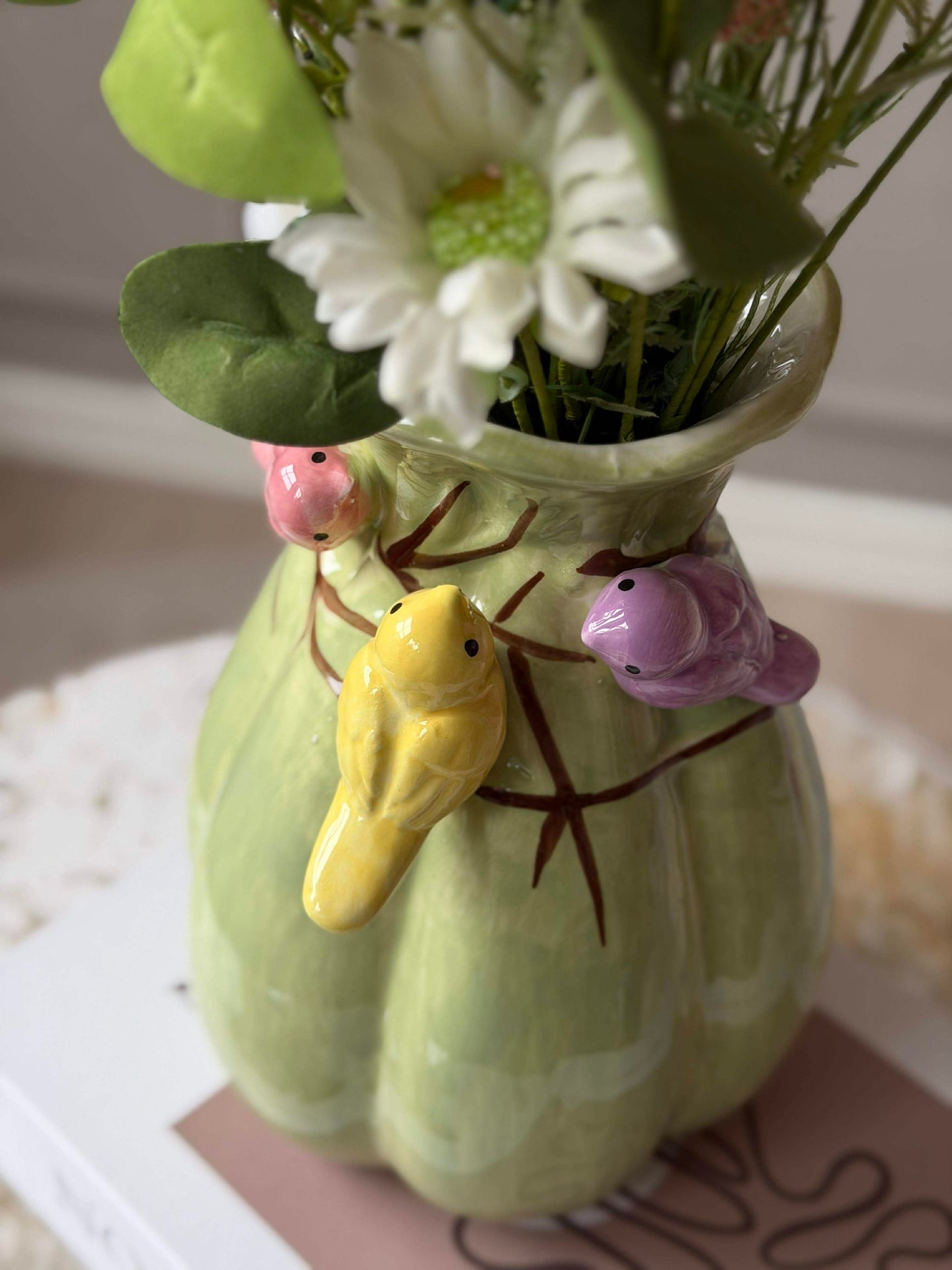 Vase mit Deko - Weiß oder Grün