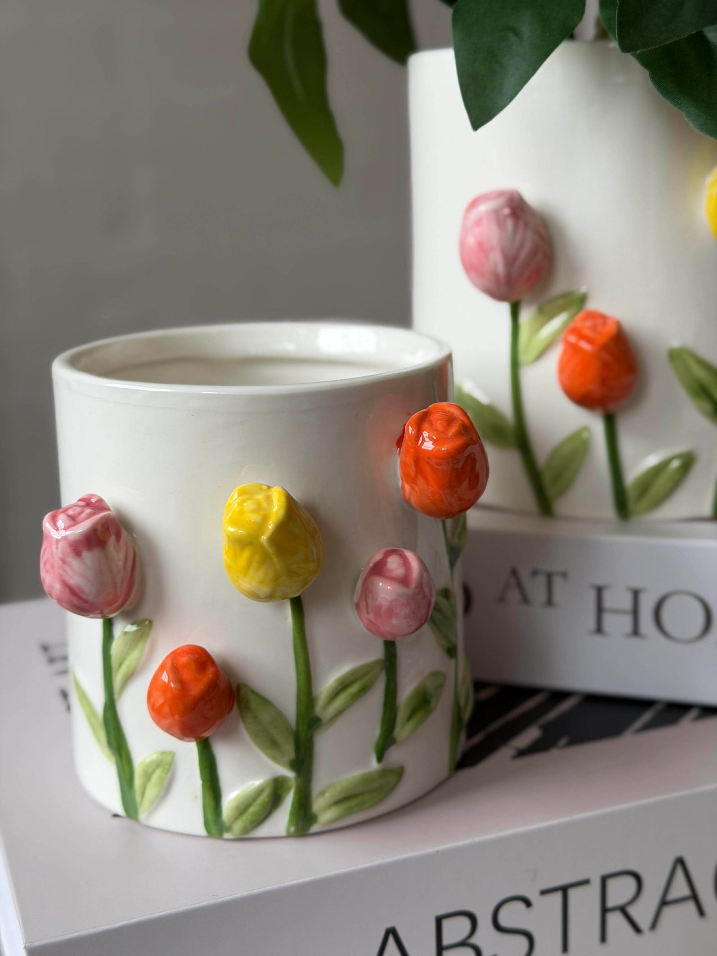 Übertopf mit Tulpen - mehrere Größen