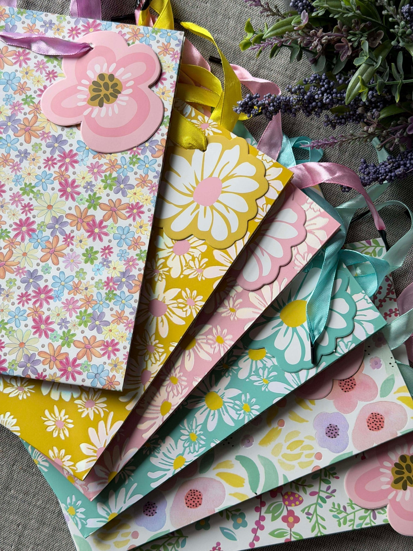 Geschenktüte small - Color Mix 1 Stk.