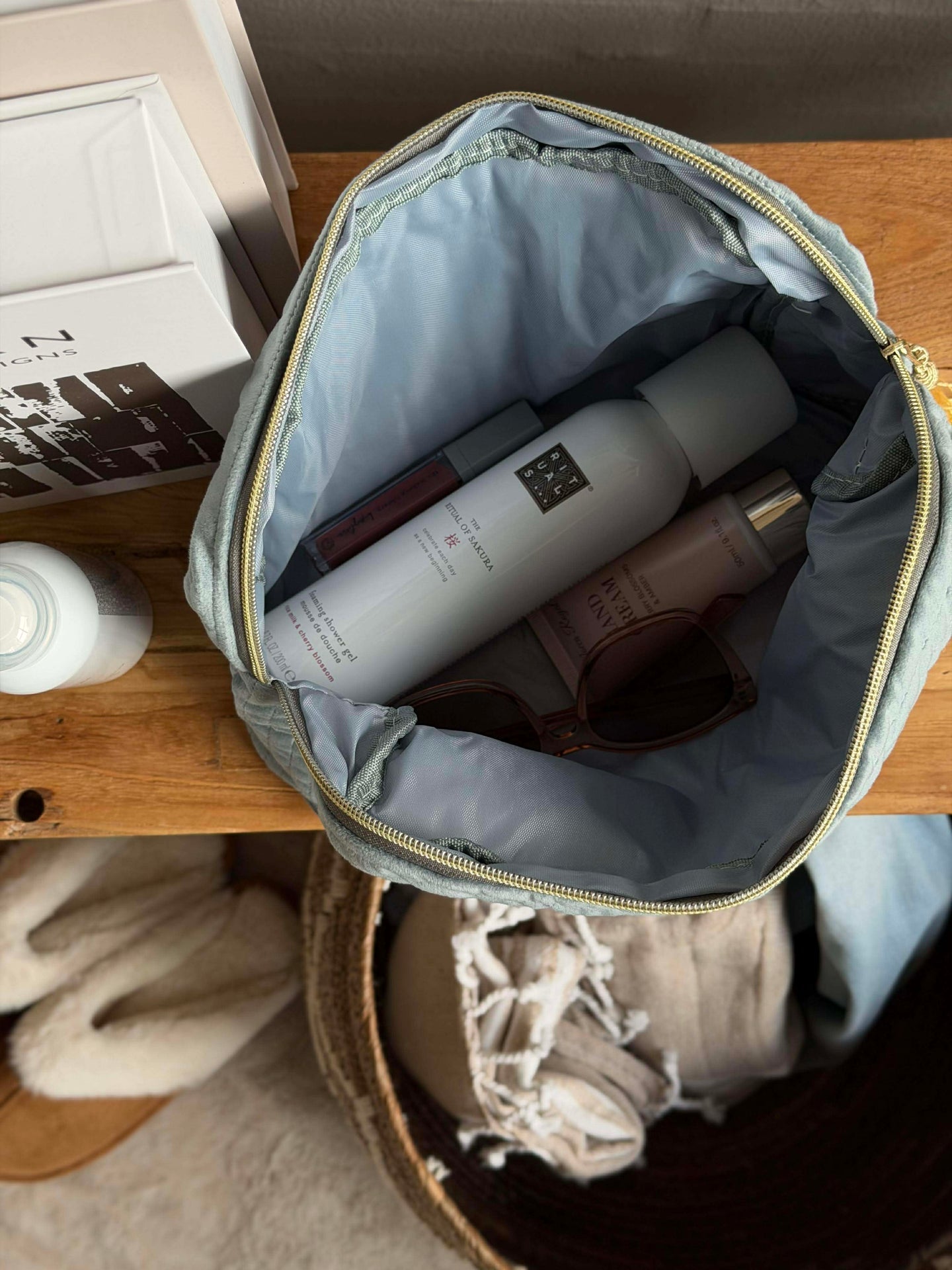 Kulturtasche Gia - Verschiedene Farben