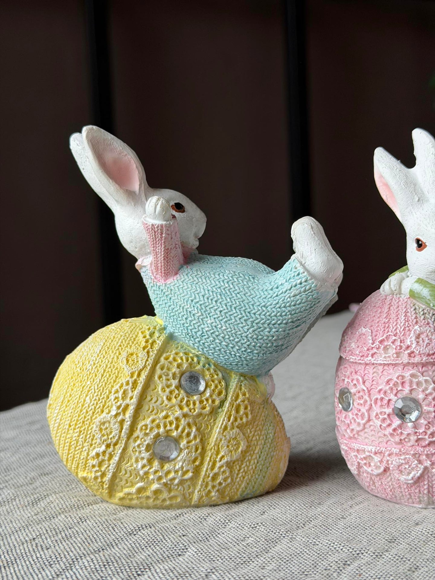 Osterhase mit Ei - MIX