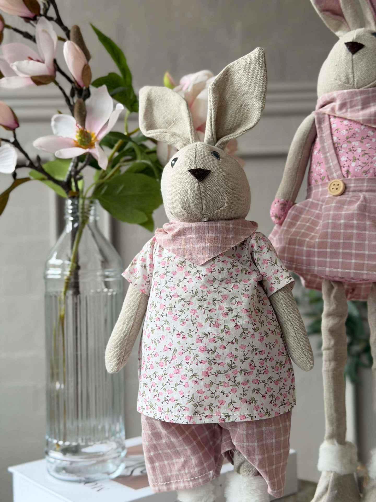 Deko-Hase mit Teleskopbeinen 58 cm - MIX