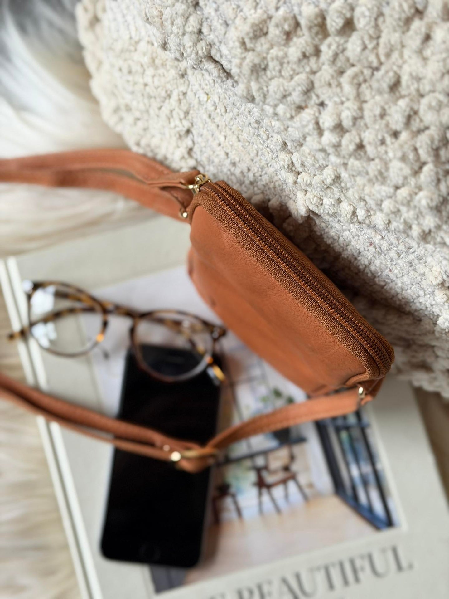 Handytasche Misse - Cognac / Gold