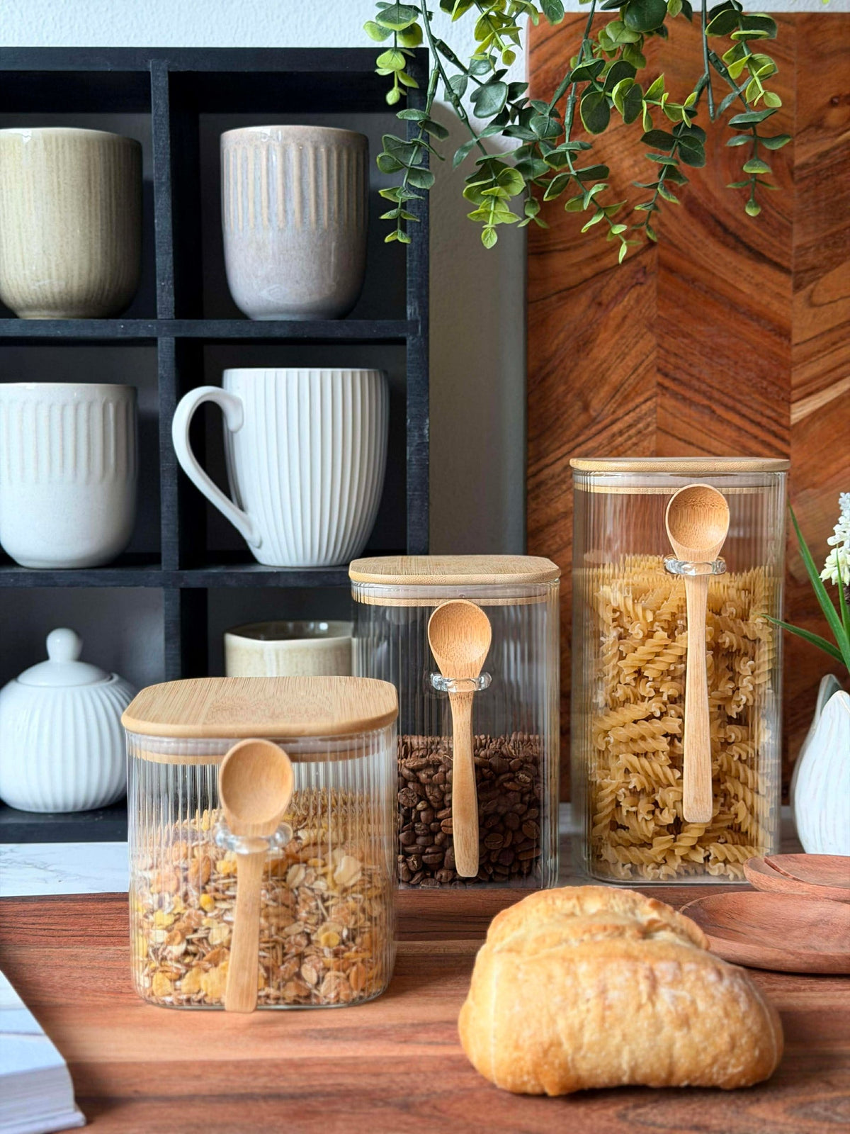 Vorratsglas mit Bambusdeckel und Löffel - verschiedene Größen
