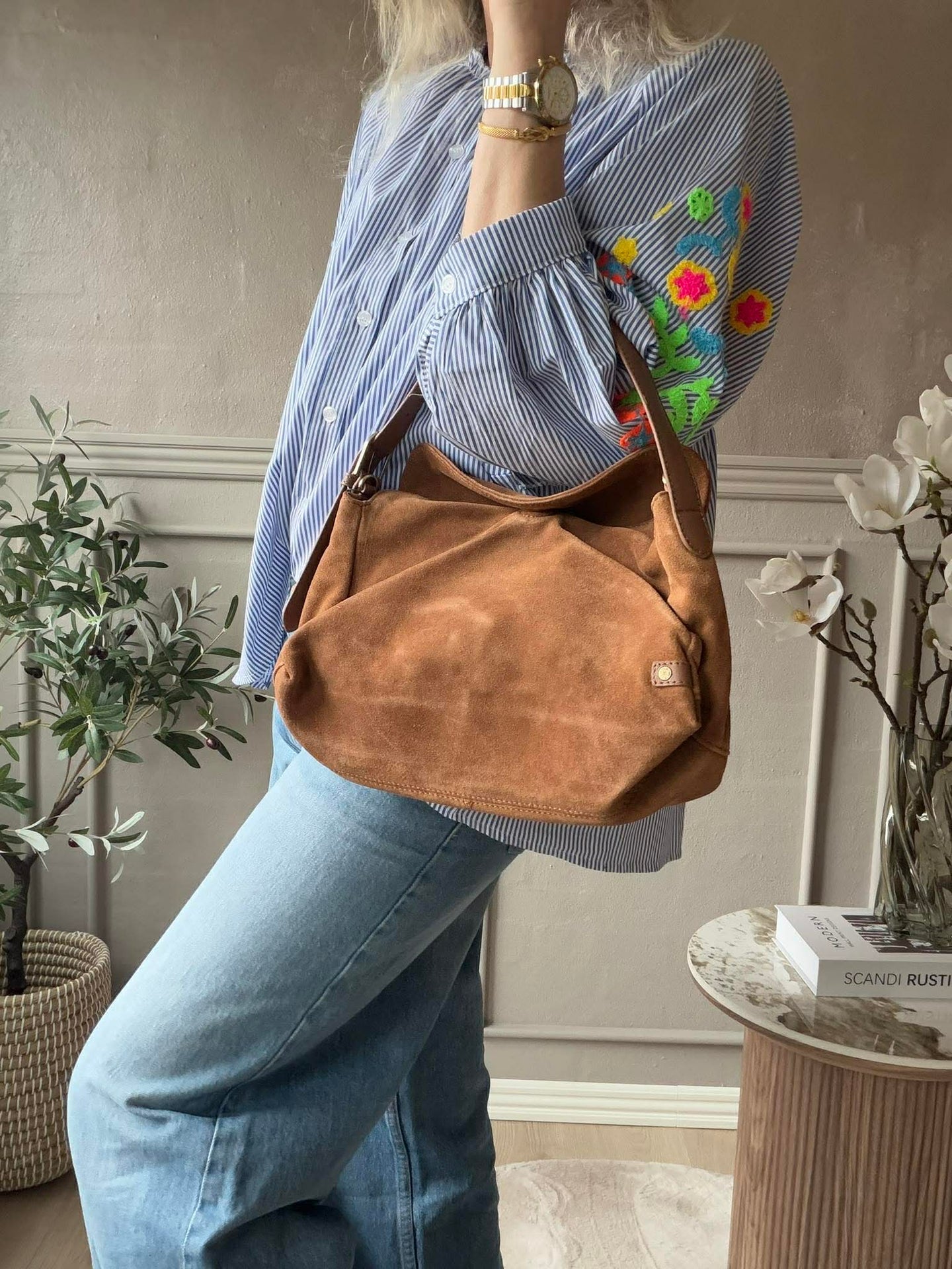 Wildleder-Handtasche Cognac