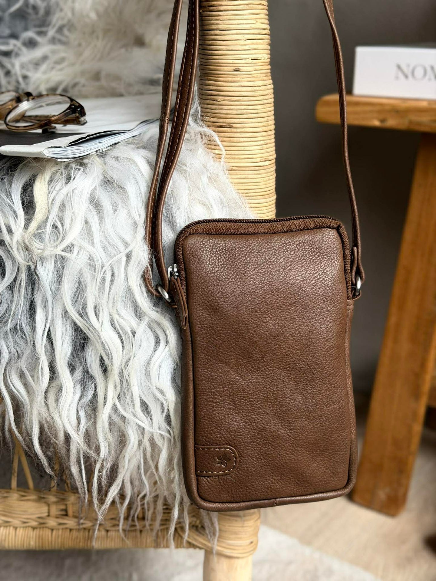 Handytasche Misse - Coffee / Silber