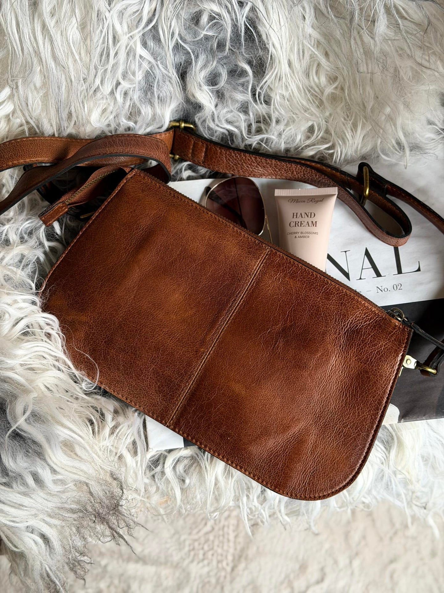 Crossover Myn - Walnut