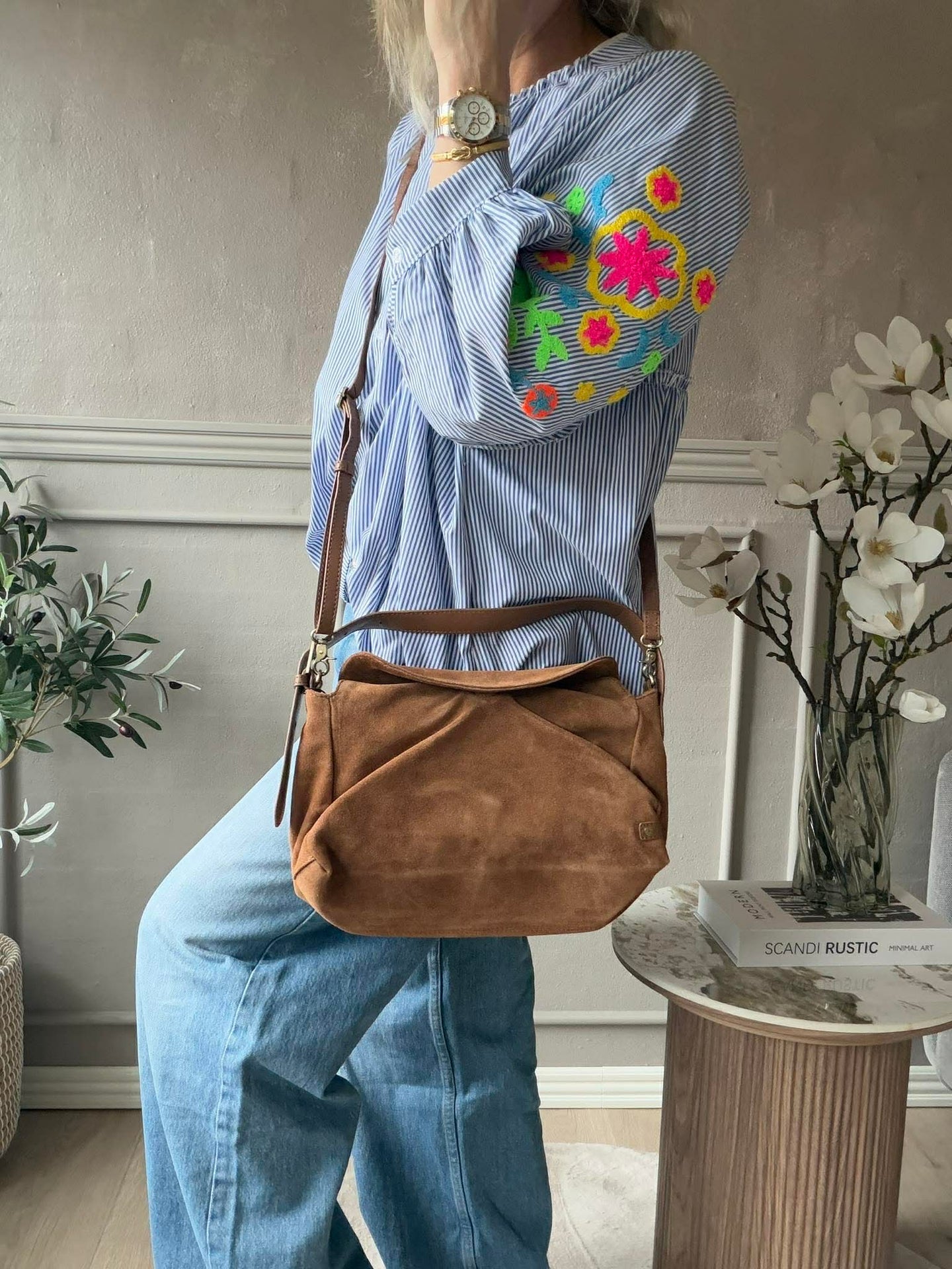 Wildleder-Handtasche Cognac