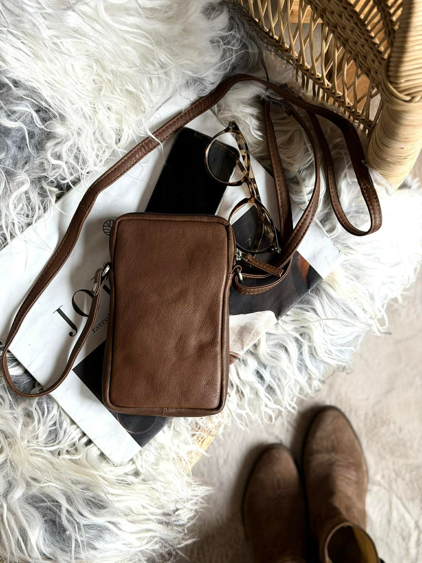 Handytasche Misse - Coffee / Silber