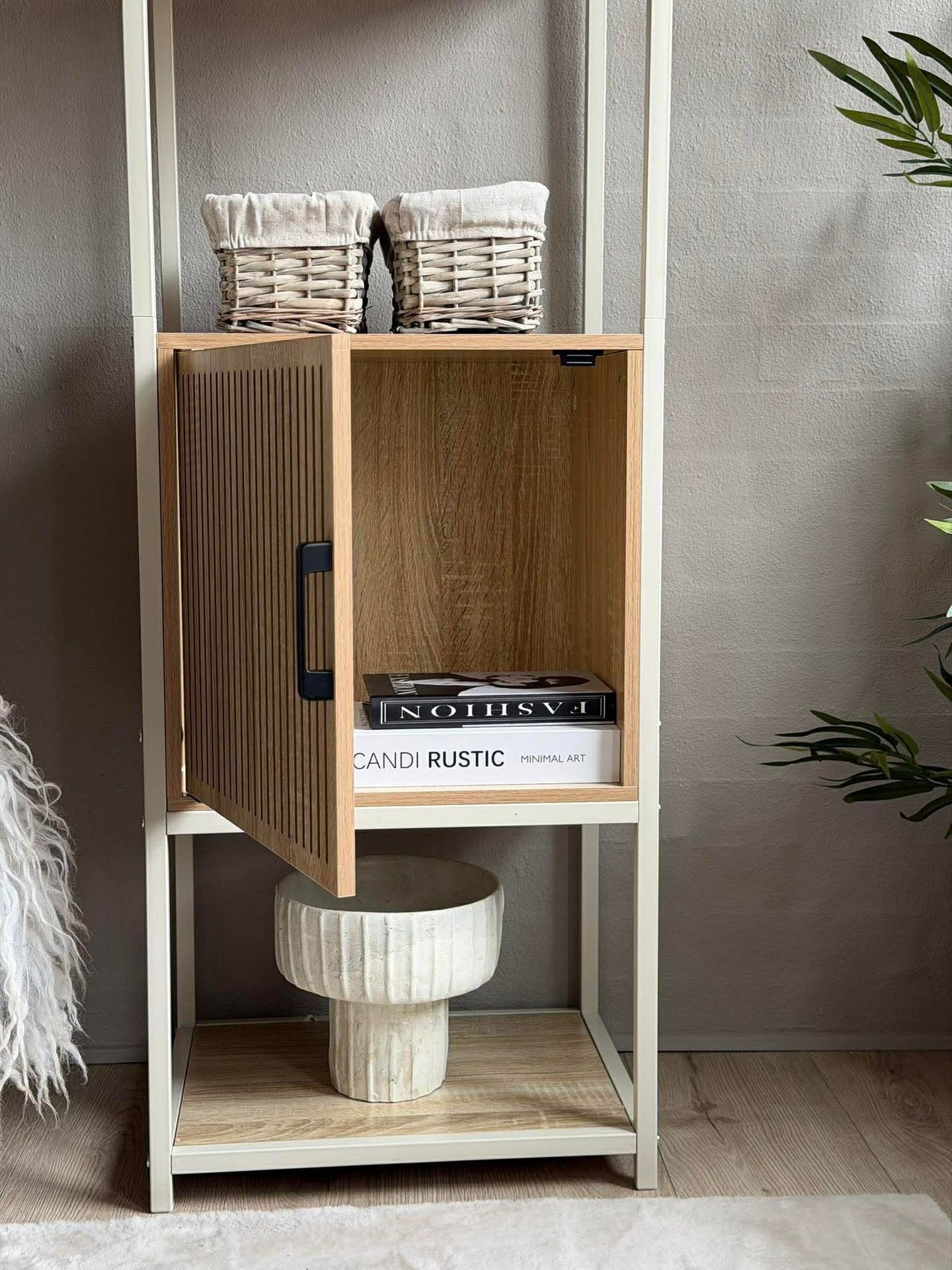 Regal mit Ablagen und Schrank - Offwhite