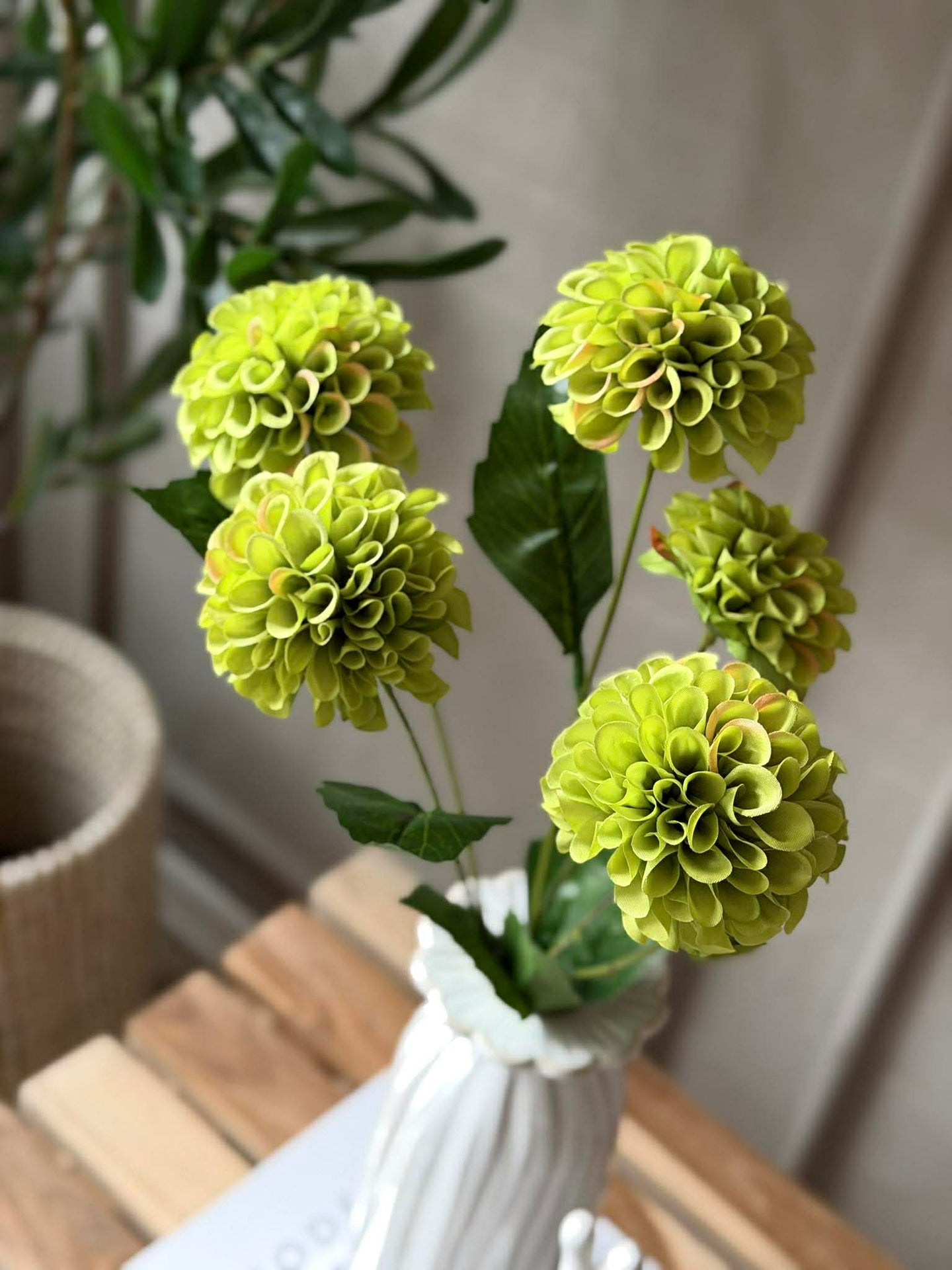 Blumenstiel mit mehreren Blüten - Lime