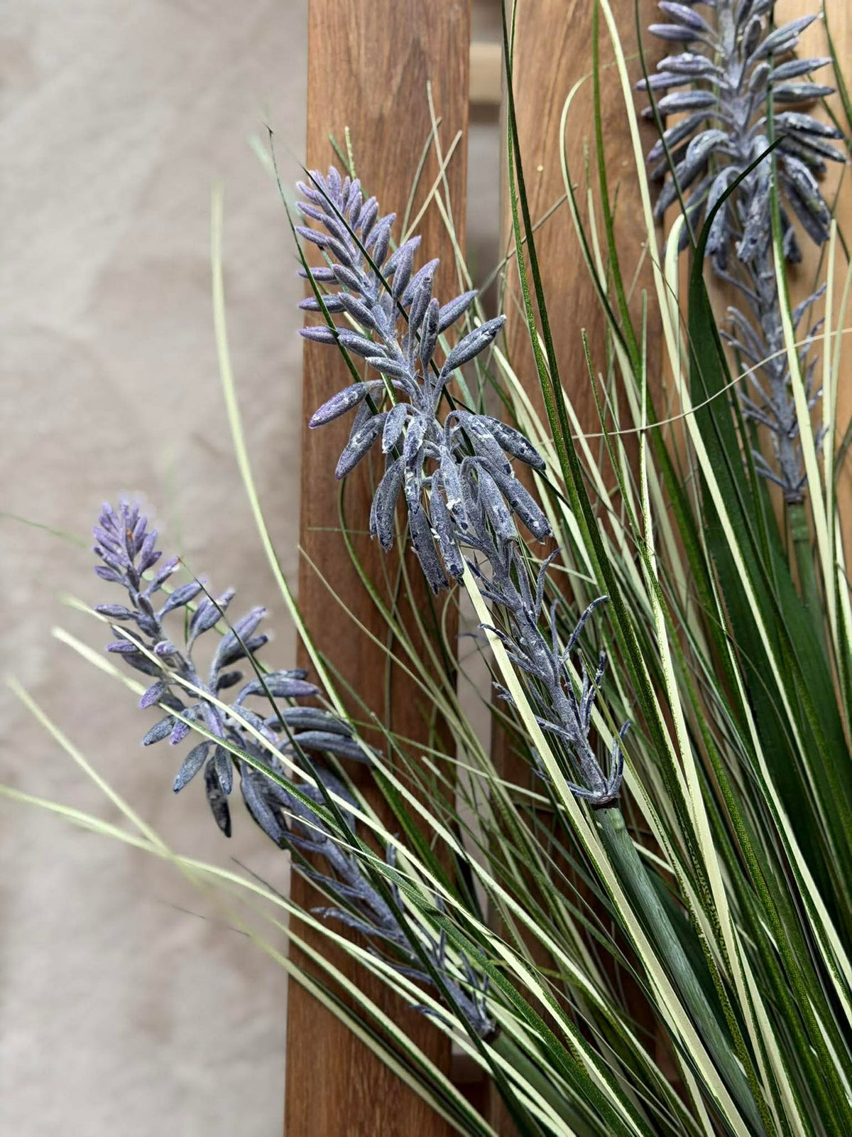 Lupine im Strauß für drinnen und draußen - 70 cm