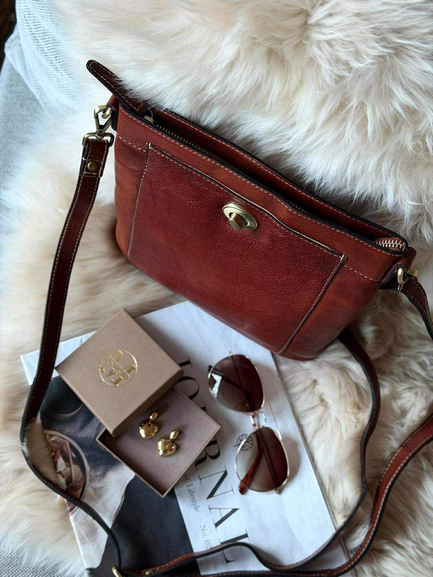 Crossover Moa small - cognac - 2. Sortierung
