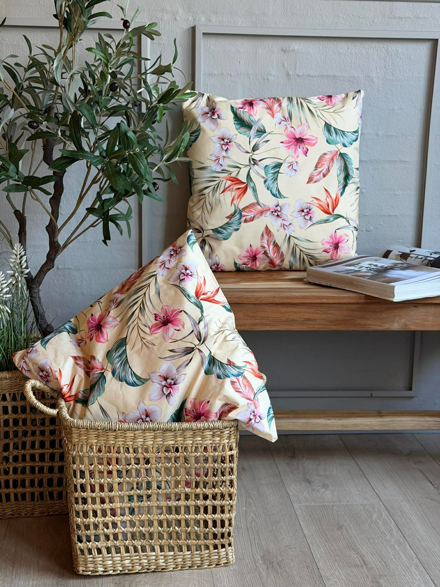 Kissen 45x45 cm - Bloom - Verschiedene Farben
