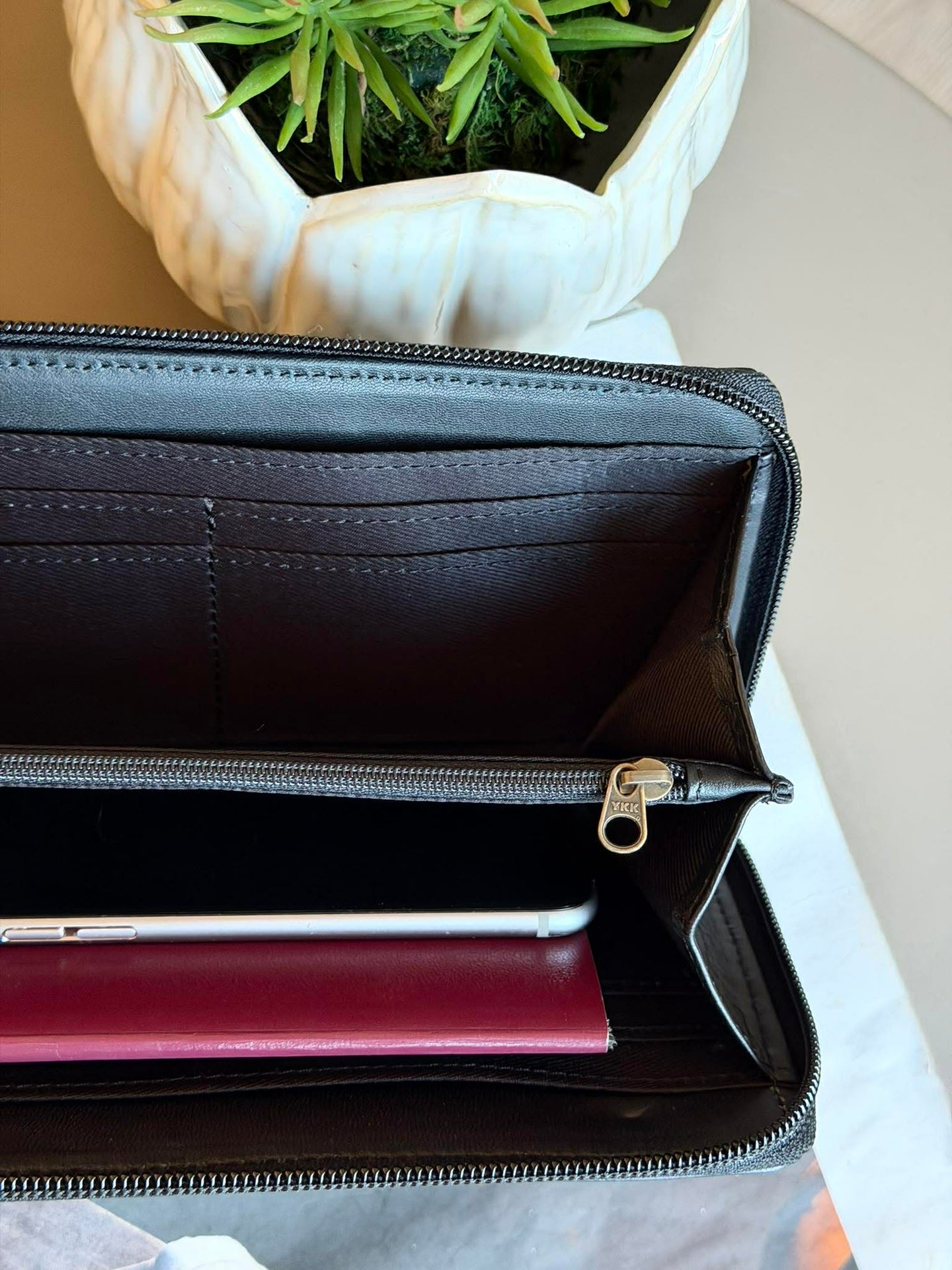 Clutch mit Nieten - LIMA Small schwarz