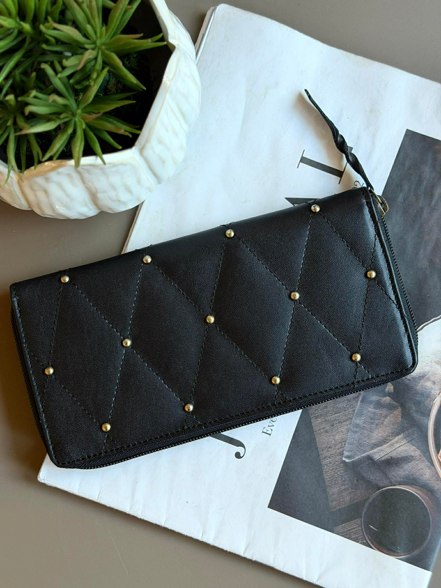 Clutch mit Nieten - LIMA Small schwarz