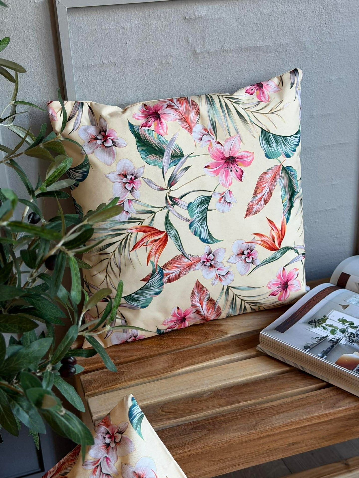 Kissen 45x45 cm - Bloom - Verschiedene Farben
