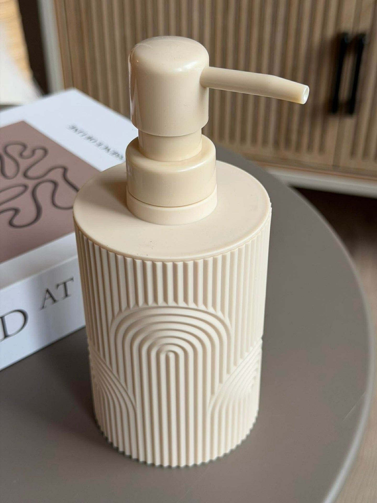 Dispenser - Mehrere Farben