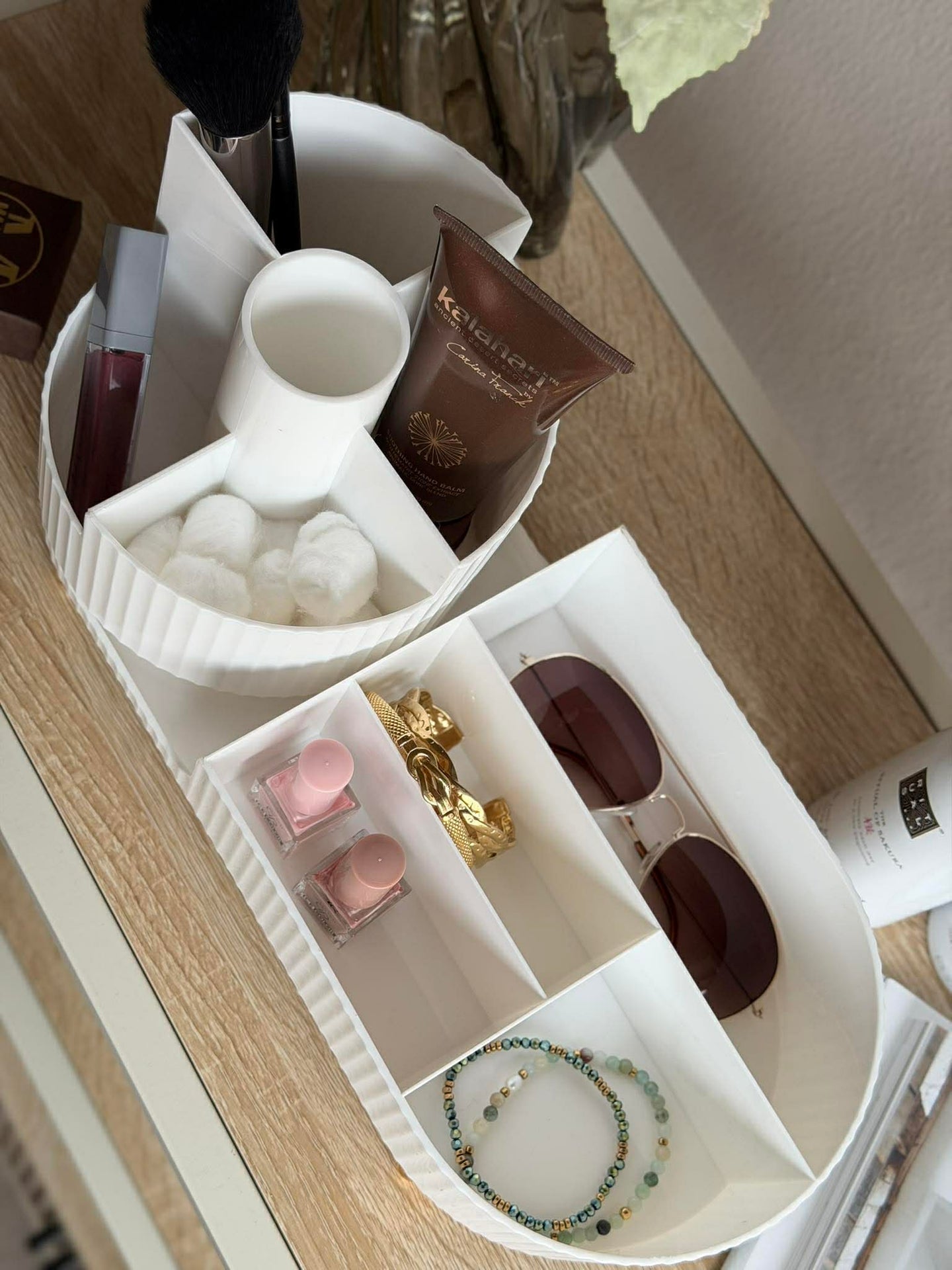 Makeup-Organizer 9 Fächer mit Drehfunktion