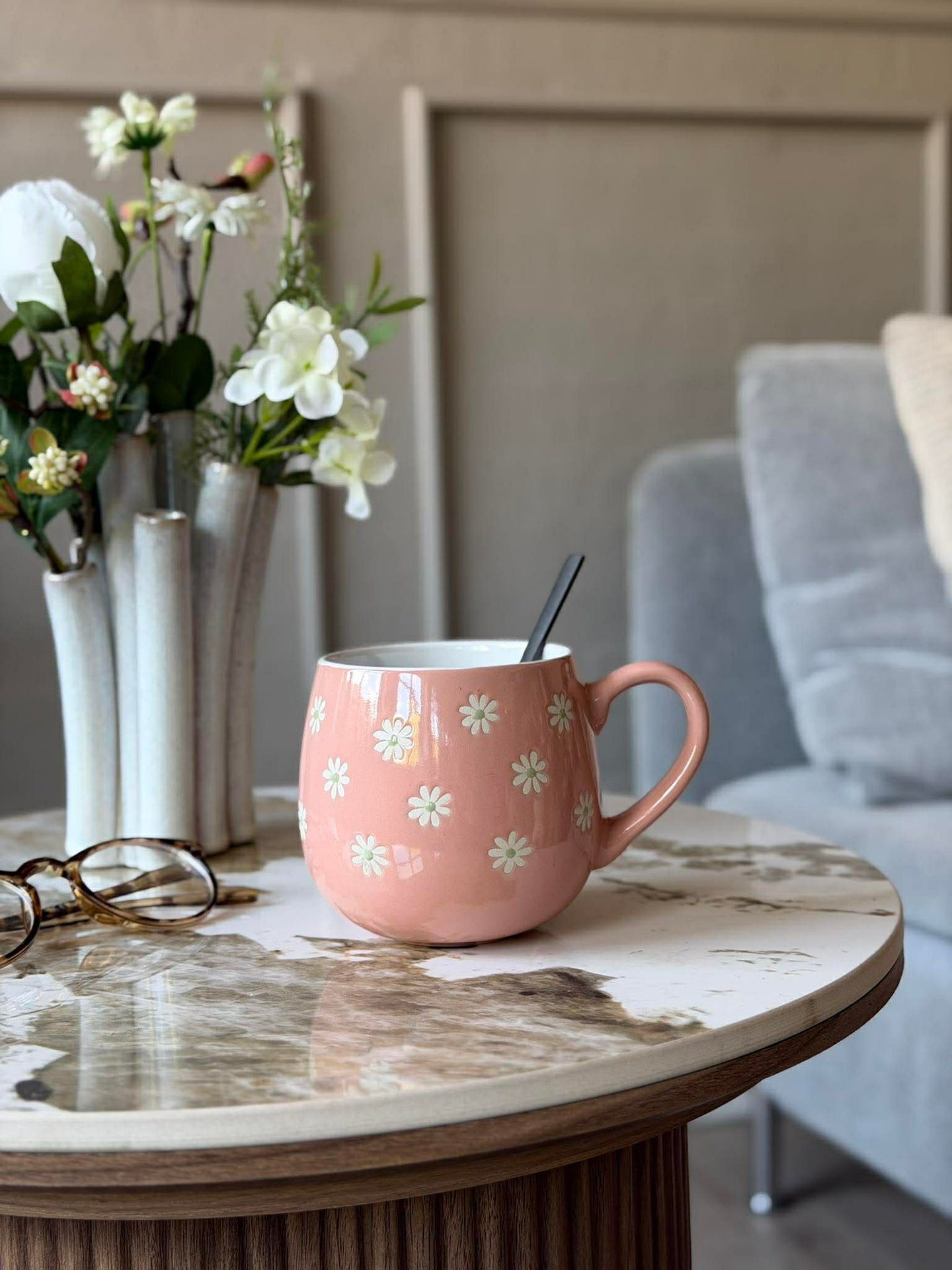 Becher Daisy - Verschiedene Farben