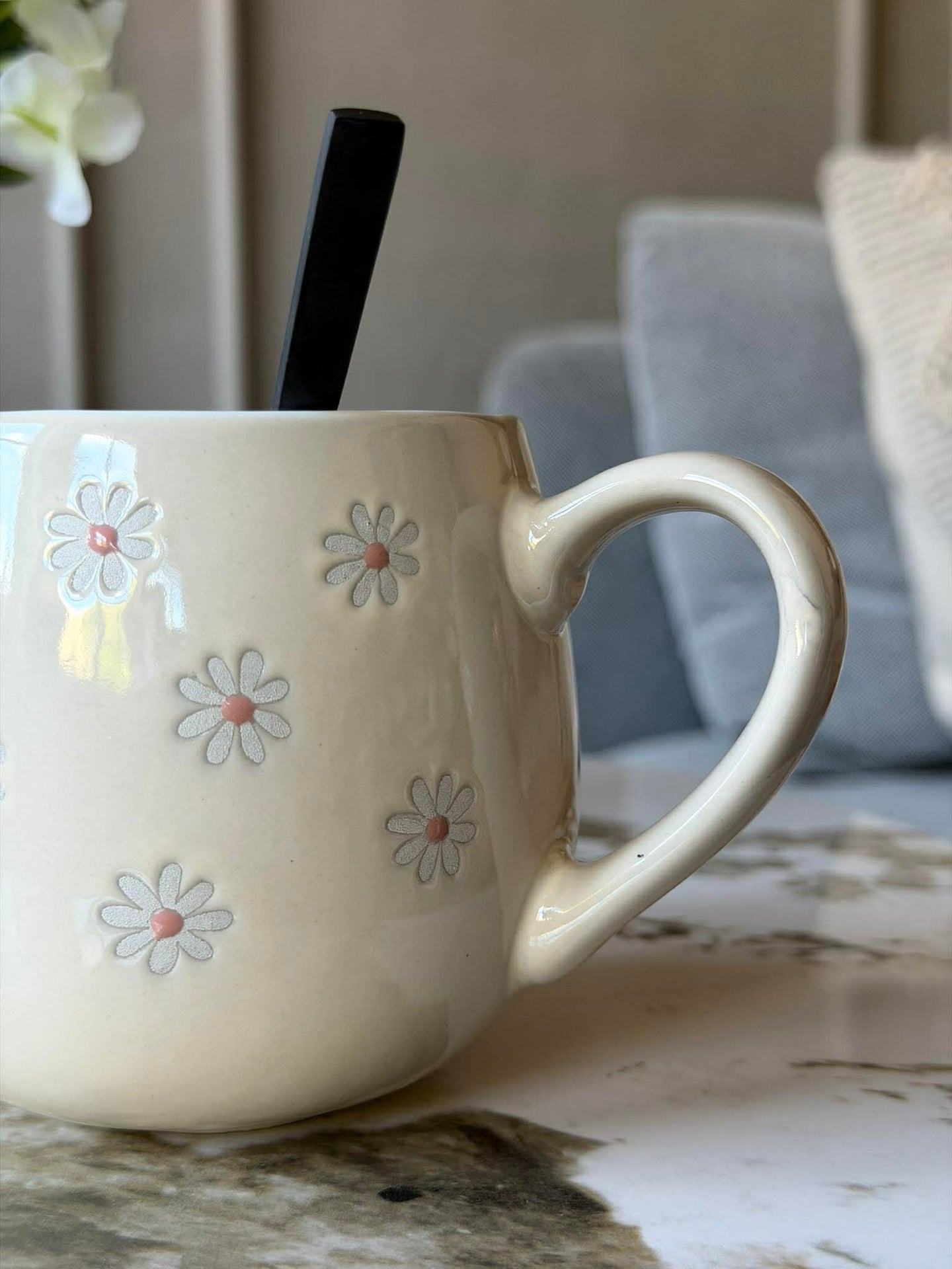 Becher Daisy - Verschiedene Farben