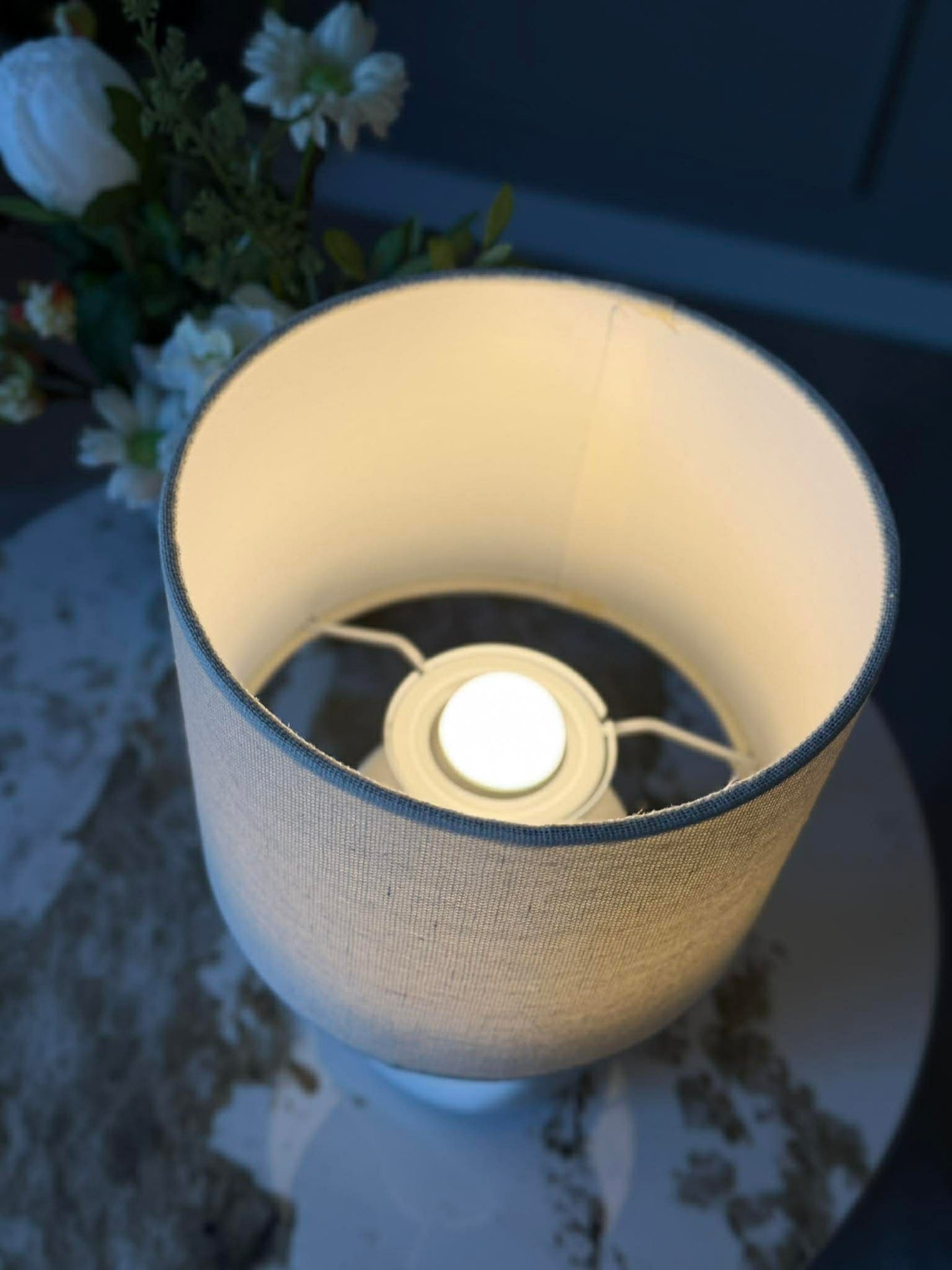 Wiederaufladbare Tischlampe mit Touch