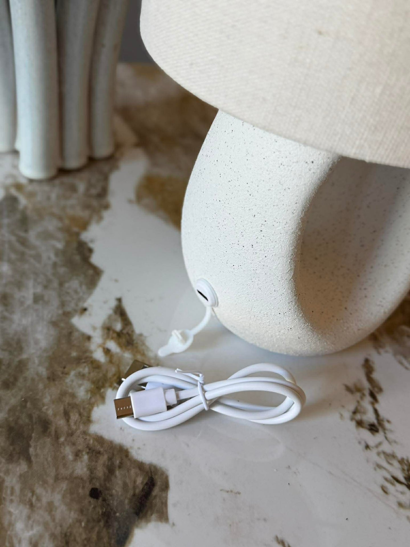 Wiederaufladbare Tischlampe mit Touch