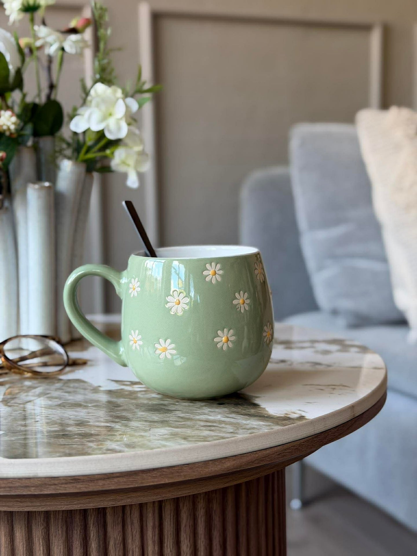 Becher Daisy - Verschiedene Farben