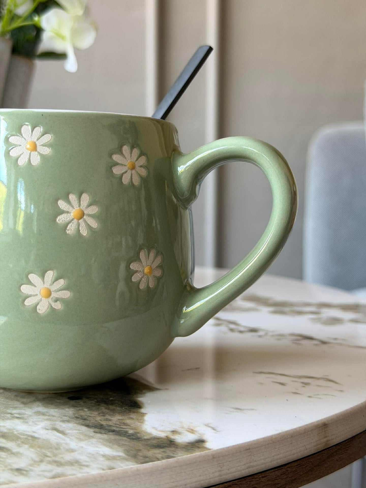 Becher Daisy - Verschiedene Farben