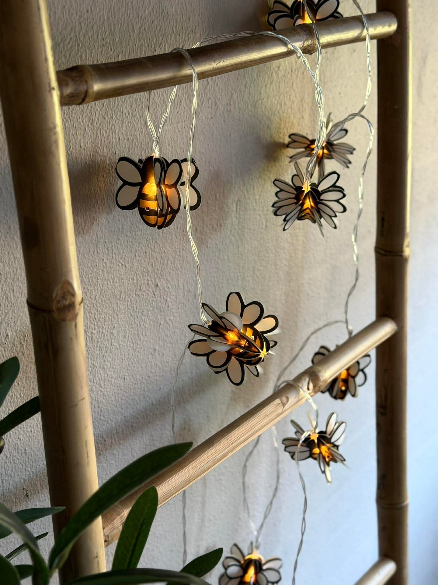 LED-Lichterkette - Bienen