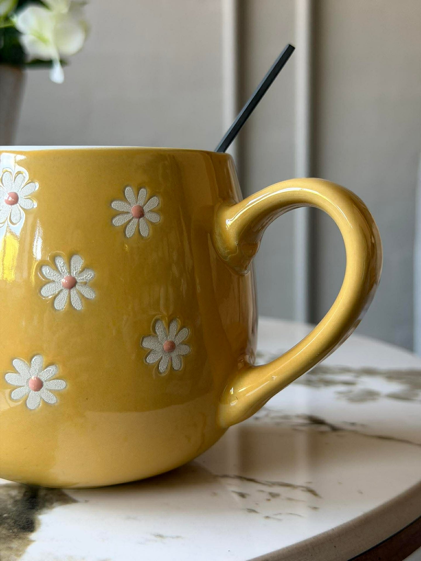 Becher Daisy - Verschiedene Farben