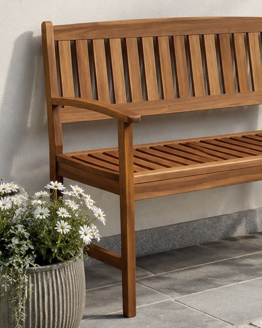 Gartenbank aus Akazie