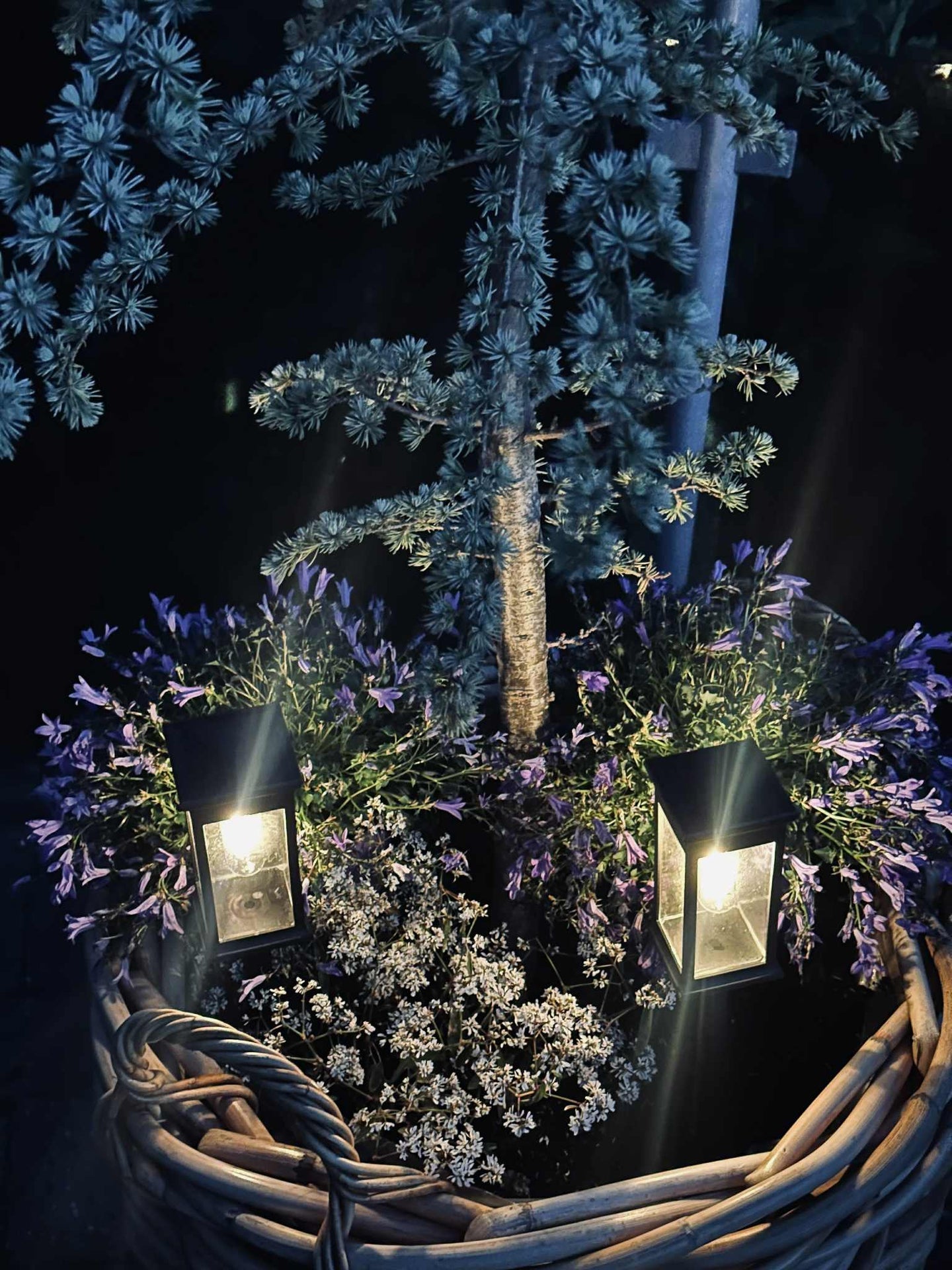 Gartenlampe MIRA mit Solar – Set mit 2 Stück.