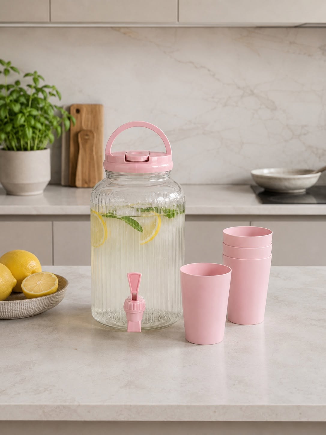 Dispenser med drikkeglas - flere farver