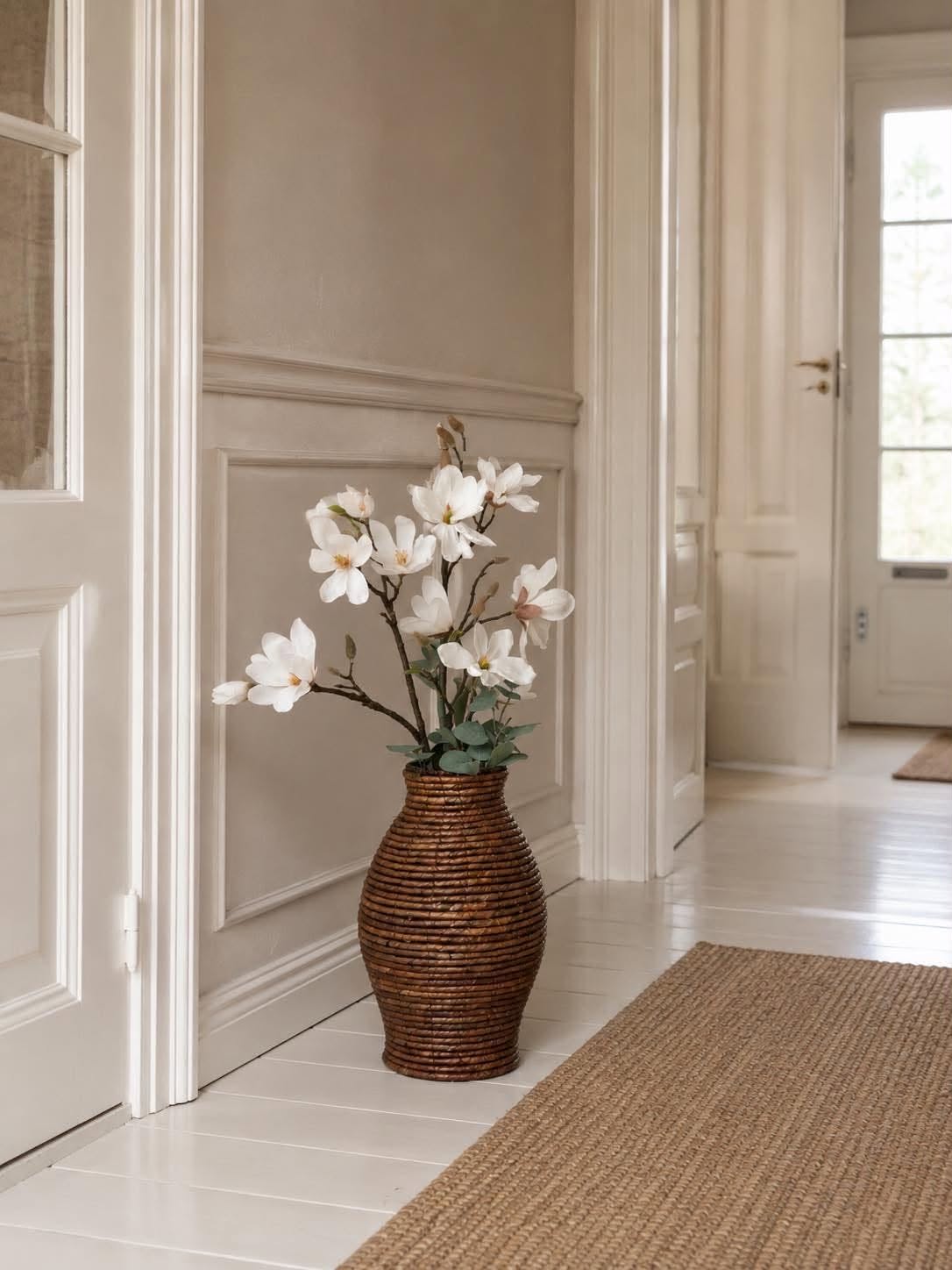 Vase Bananenblätter