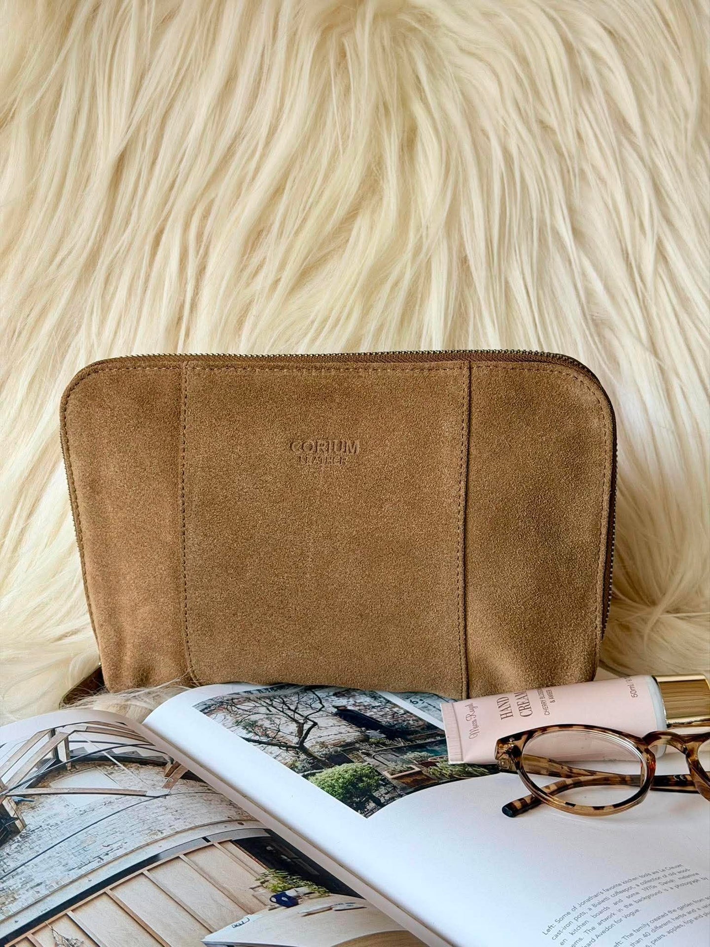Clutch Wildleder Camel