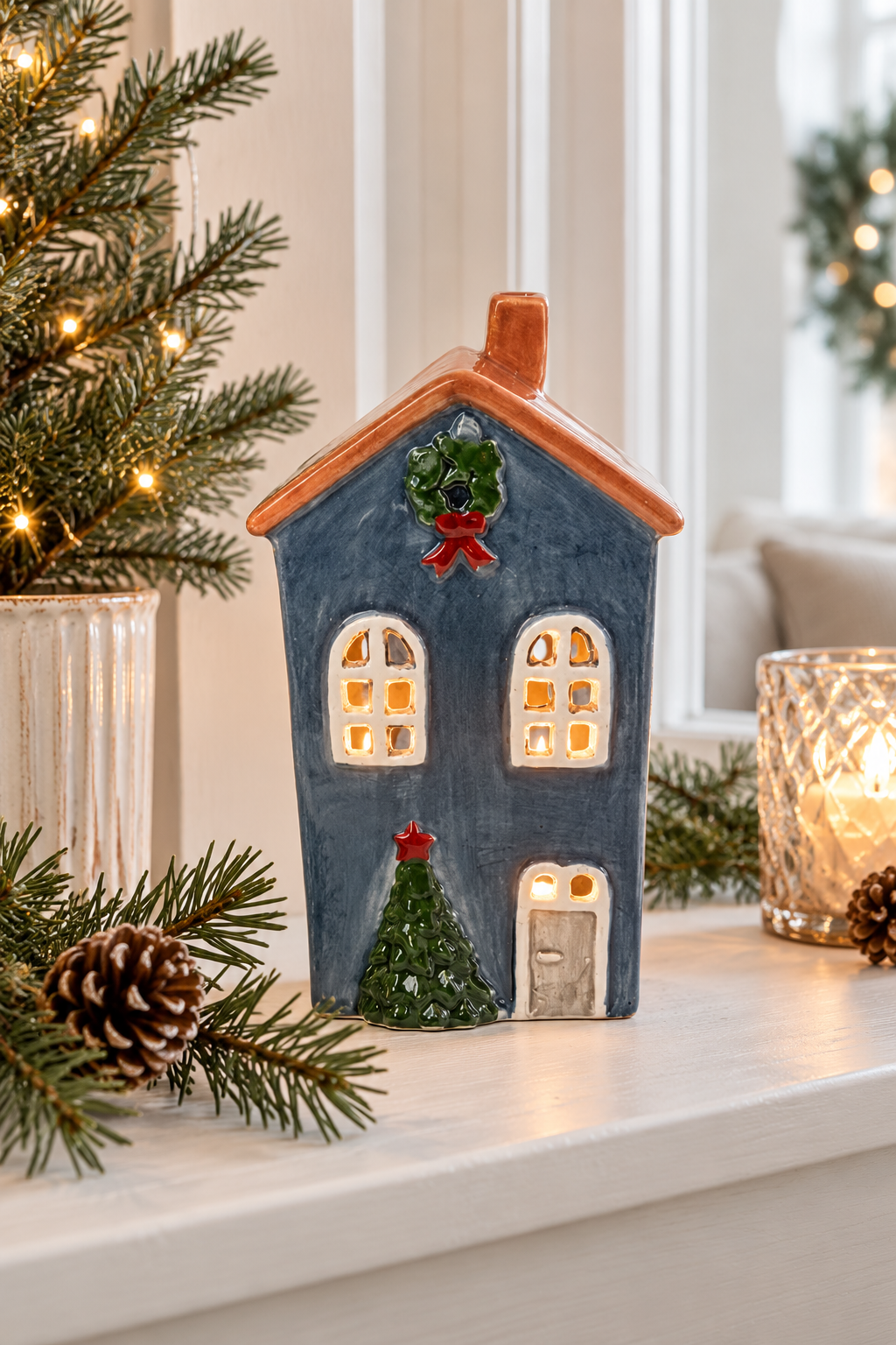 Lyshus JUL – keramisches Weihnachtsleuchthaus