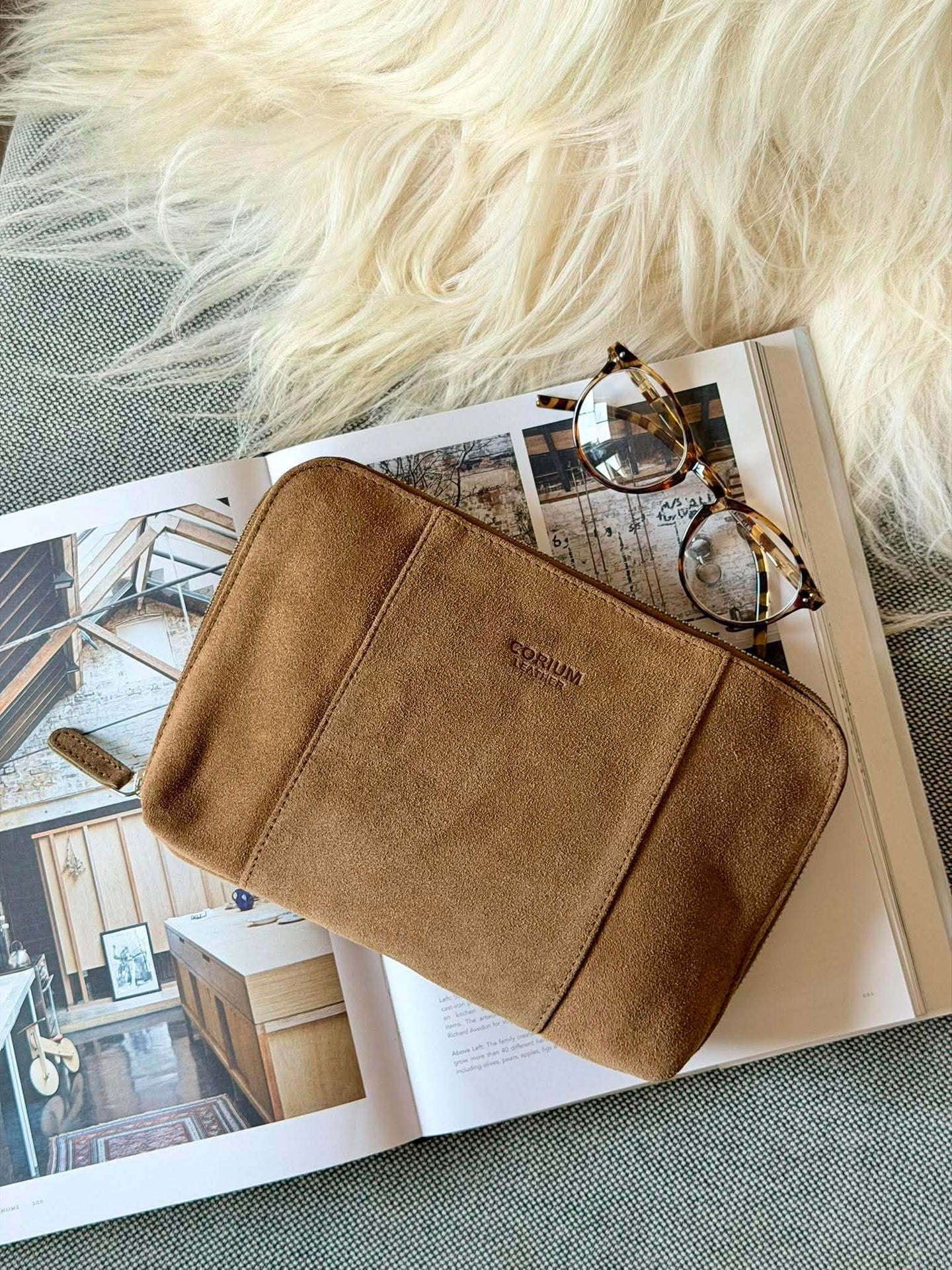 Clutch Wildleder Camel