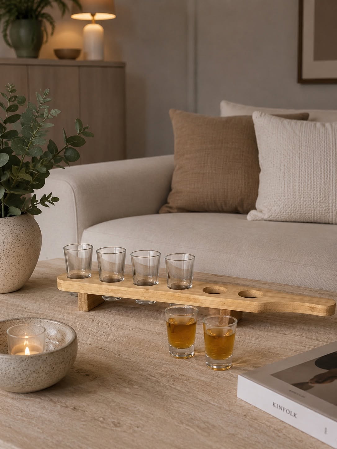 Shotsgläser auf Tablett