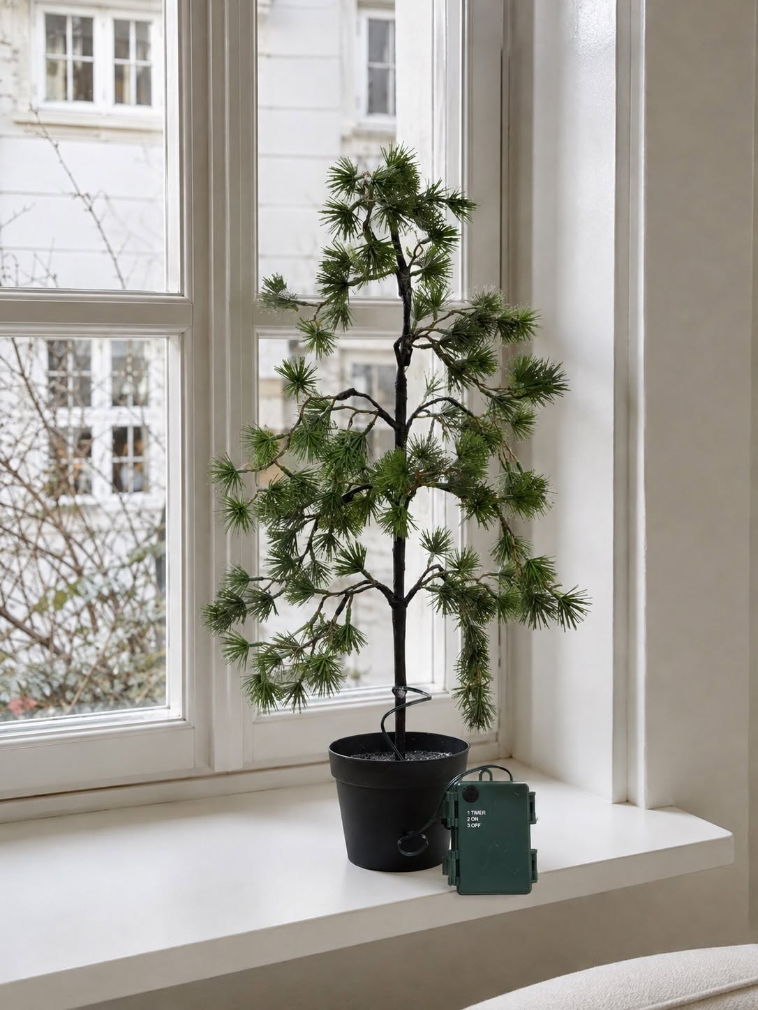 Zedernbaum mit Lichterkette - Für den Außenbereich geeignet