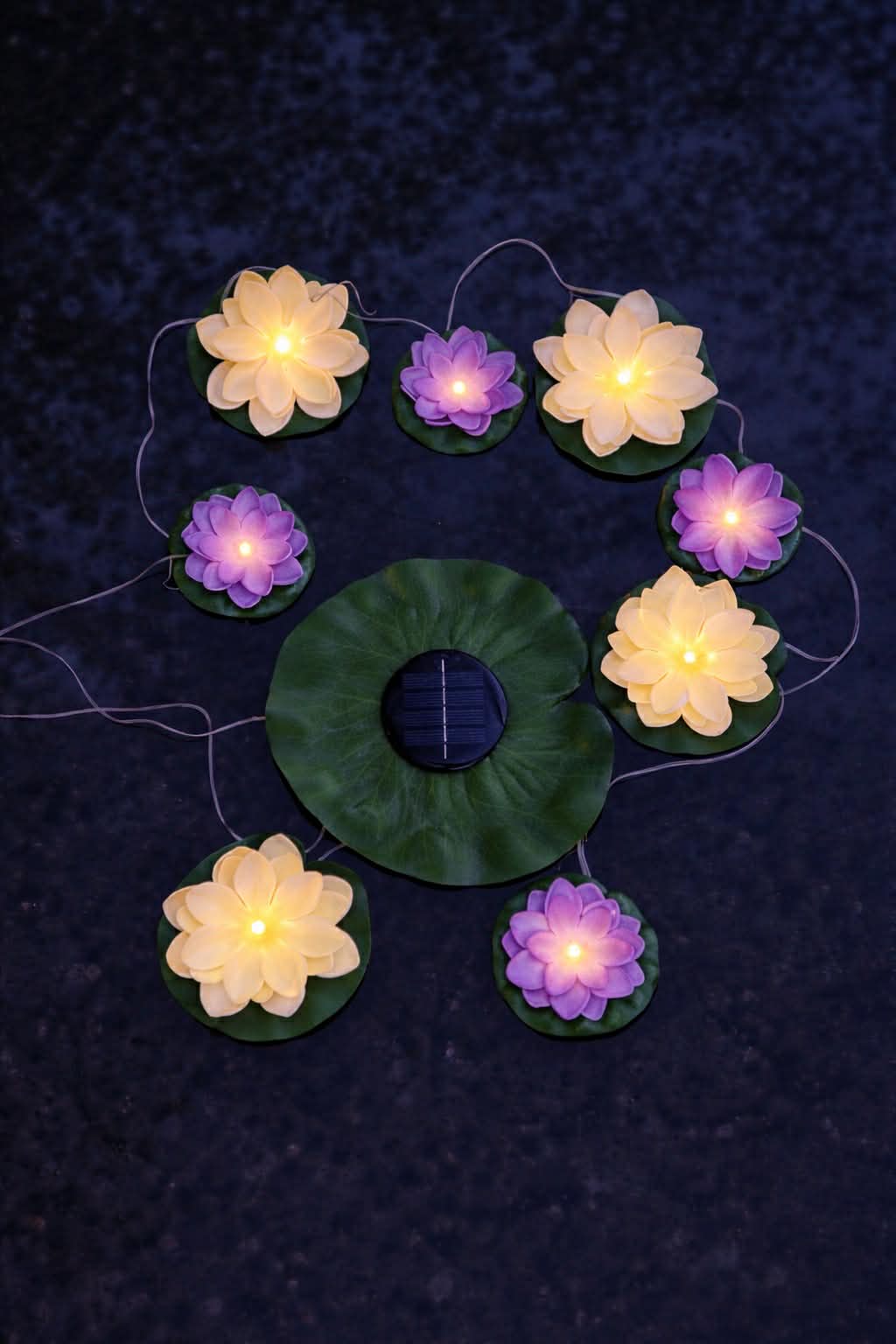 Lotus-Kette mit Solar - 8 Blüten