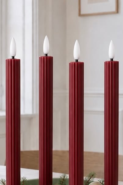 LED Stabkerzen Rillen und Fernbedienung - Rot 4 Stk