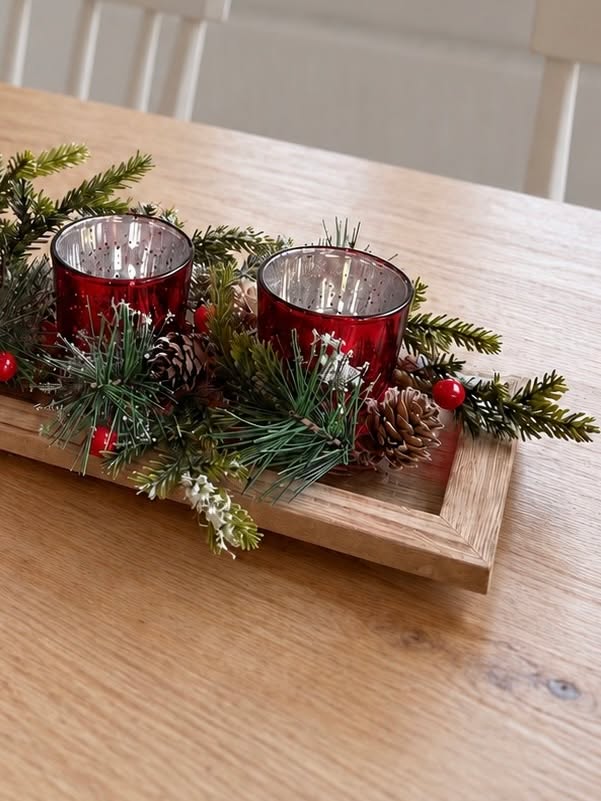 Tablett mit 4 Kerzenhaltern - Rot