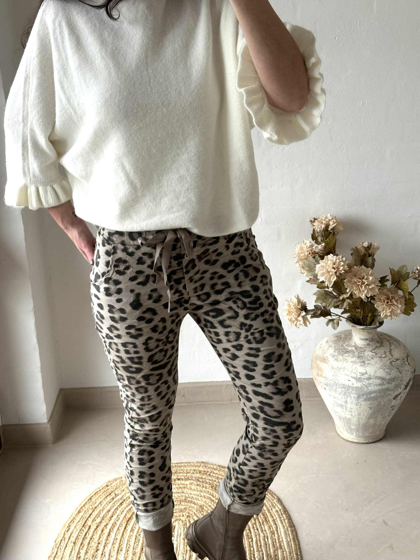 Hosen Leo Beige